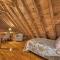 On The Rocks Enjoy gorgeous mountain views from rocking chairs on the deck - Ellijay