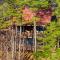 On The Rocks Enjoy gorgeous mountain views from rocking chairs on the deck - Ellijay