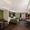 Quality Suites Milwaukee Airport Quality Suites Milwaukee Airport