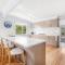 A Touch Of Paradise - House, Granny Flat & Fire Pit