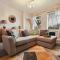 Large 3 Bed Home, Wisewood, FREE Parking, Great for Groups - Hosted by Stay Host Save - Hillsborough