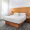 Delta Hotels by Marriott Grande Prairie Airport