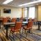 Fairfield Inn & Suites by Marriott Madison Verona