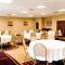 Fairfield Inn and Suites Hutchinson