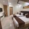 HOTEL TOUCHWOOD