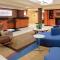 Fairfield Inn and Suites by Marriott Seymour