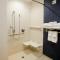 Fairfield Inn & Suites by Marriott Philadelphia Broomall/Newtown Square