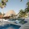 Ocean Bliss Retreat Entire Private Beachfront Resort with 4 Bungalows - Costa Mujeres