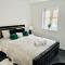 Harmony House 3 Bedroom New Build for Families, Contractors, Black Country Museum Sleeps 6 - Tipton