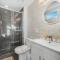 Cozy 2BR Family Friendly Suite Located Just 5 Mins Away From Niagara Falls - Niagara Falls