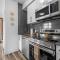 Cozy 2BR Family Friendly Suite Located Just 5 Mins Away From Niagara Falls - Niagara Falls