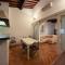 Cuore Antico 12 Apartment - 普拉托