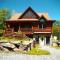 Cozy Catskill Log Home - مونتايسلو