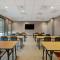 SpringHill Suites by Marriott Anaheim Placentia Fullerton