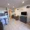 Studio climatisé 30m² avec piscine à 50m de la plage - FR-1-731-107