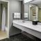 Courtyard by Marriott Cleveland Westlake