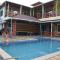 Sailee Farm & Resort With Pool - Nagaon
