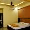 Sailee Farm & Resort With Pool - Nagaon