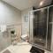 Emys City Center Flat at 77 on Independence