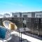Superb Apartment Complex- 2 bedroom- Smart 49TV - 基督城