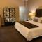 Wydown Hotel