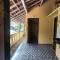 Juis Homestay Near Beach Property - Malvan