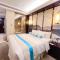 Menshine Gloria Plaza Hotel