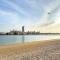 Elegant 3BR Upgraded Villa with Pool & Beach Access - Dubaj