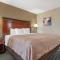 Quality Inn - 布鲁克黑文