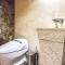 Elegant 3BR Upgraded Villa with Pool & Beach Access - Дубай