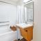 WoodSpring Suites St Louis St Charles - 圣查尔斯 WoodSpring Suites St Louis St Charles - 圣查尔斯