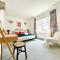 Split Level 2 Bed Apartment- Mayfair - 伦敦