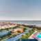 Ocean Forest Plaza Condos - ميرتل بيتش