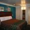 Civic Center Lodge / Lake Merritt BART
