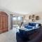 1 Bedroom Pelican Watch