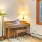 7 Mi to Mt Snow Resort Family Home with Fire Pit! - Dover 7 Mi to Mt Snow Resort Family Home with Fire Pit! - Dover