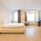 Lamer Sea Breeze Resort