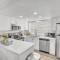 3bed 3bath blocks to the beach and bay in PB - San Diego
