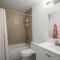 2 bed 2 bath Pacific Beach apt 5 blocks from Ocean - San Diego