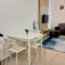 Private Studio Viana Court Service Apartment 4 with private parking