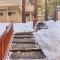 5 Mi to Lake Access Incline Village Condo with Deck