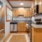 Grill and Beach Access Cabin in Tahoe Vista! - تاهو فيستا