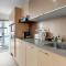 City Verve 2BR Apt with City Views and Wi-Fi - Auckland