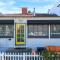 118 Emerald Ave B - Newport Beach