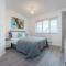 New Modern Cozy Corner Stylish 4BR in Luton - 卢顿