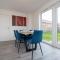 New Modern Cozy Corner Stylish 4BR in Luton - 卢顿