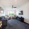 Waterway Retreat - Serene Living, Entertains 8