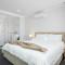 Riverside Bliss - Luxe Retreat in South Yunderup - Pet friendly