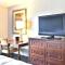 Baymont Inn and Suites by Wyndham Columbus / Near OSU - 哥伦布