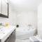 A Luxury & Comfortable Apt in Athens